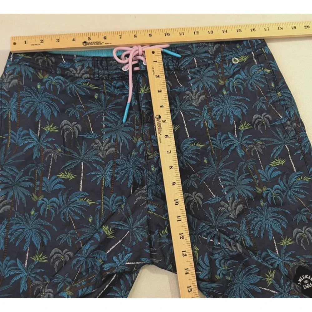 American Eagle Board Shorts Mens M Blue Palm‎ Trees Swim Beach Pool Vacation